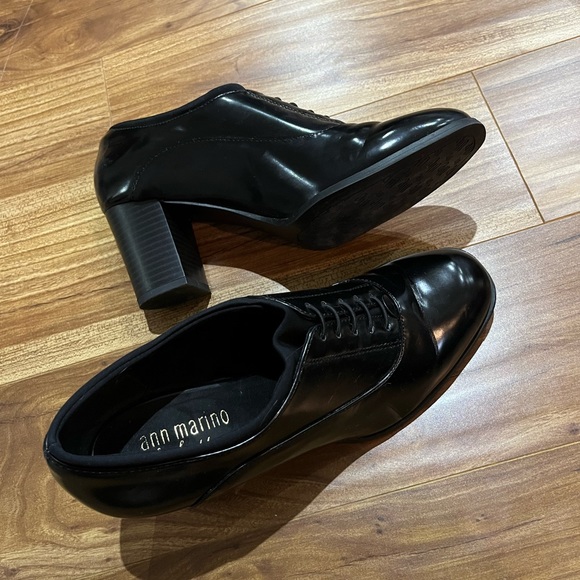 Ann Marino Vintage Style Pumps ⚫️ - Picture 4 of 6